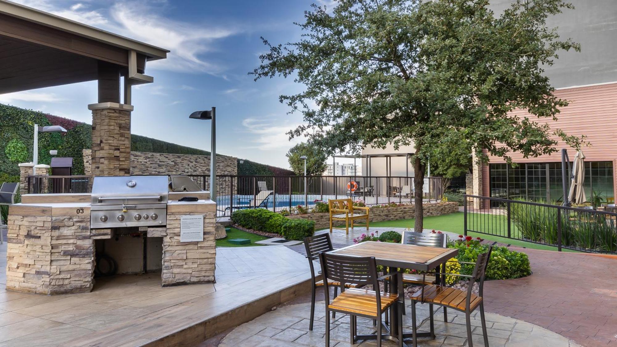 Staybridge Suites Chihuahua By Ihg Exterior photo